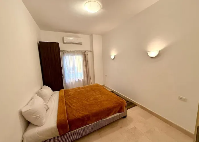 Amazing 2br - Al Dora Resort, Daire