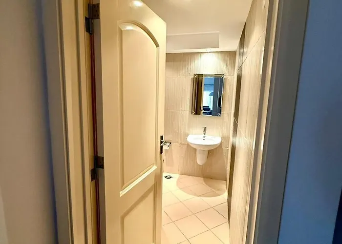 Amazing 2br - Al Dora Resort, Daire